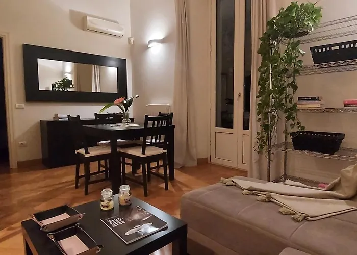Tacito Apartments